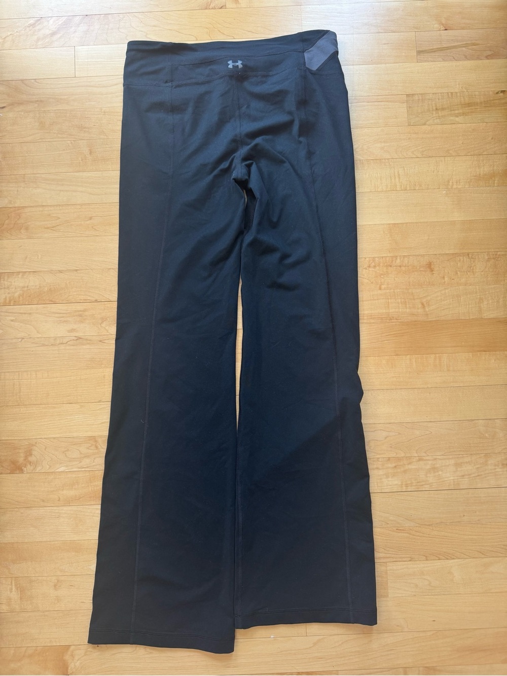 Under Armour Black Athletic flare Leggings - Picture 5 of 5